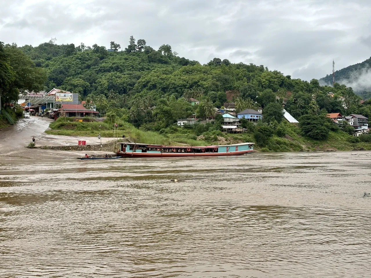 The stopover village on the Mekong