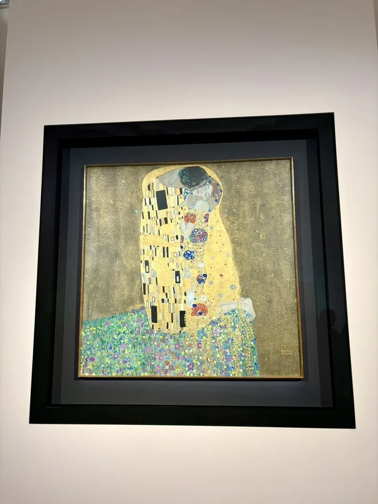 Klimt's The Kiss, at the Belvedere